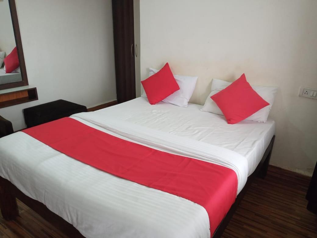 Hotel City Comfort Madgaon Bagian luar foto